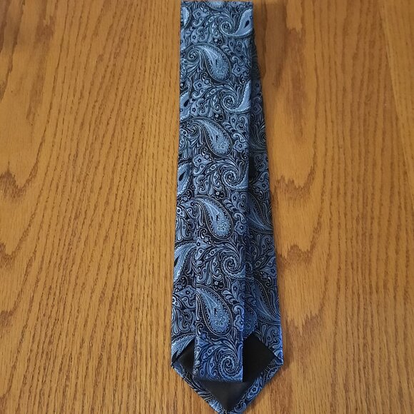 Van Heusen Blue & Black Geometric Tie – Sleek Silk Blend for Men - Picture 3 of 5